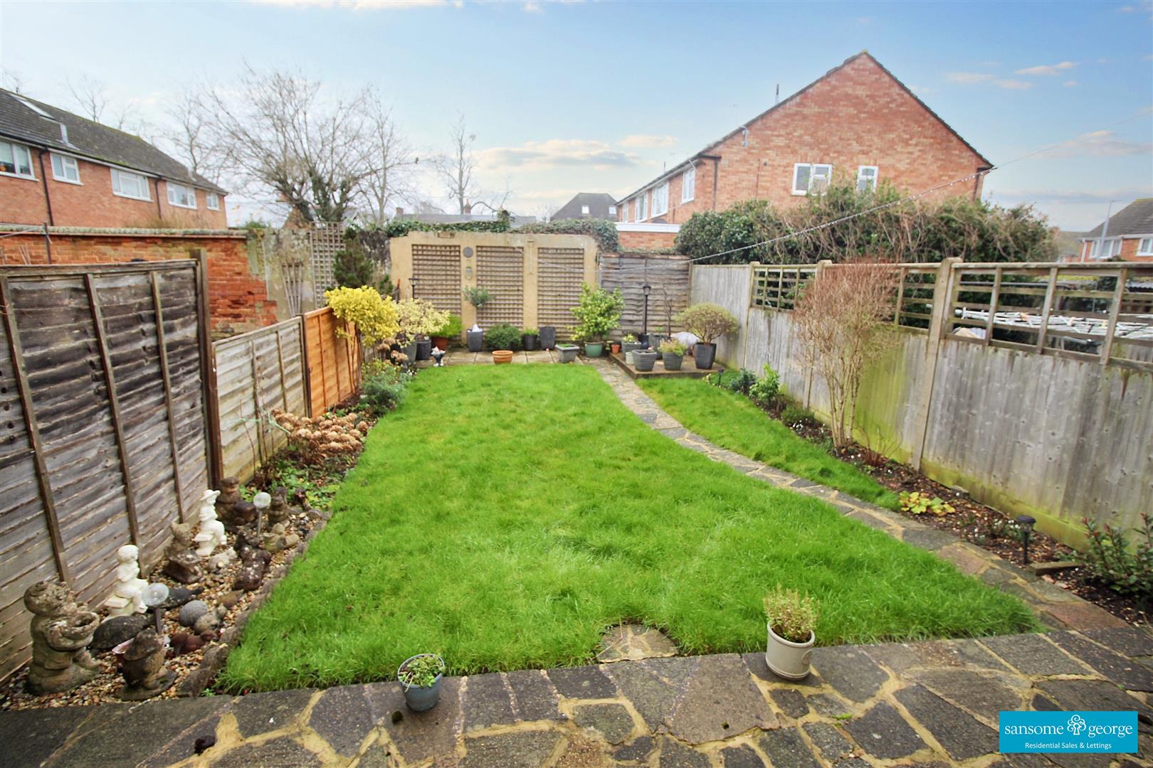 Kentwood Close, Tilehurst, Reading